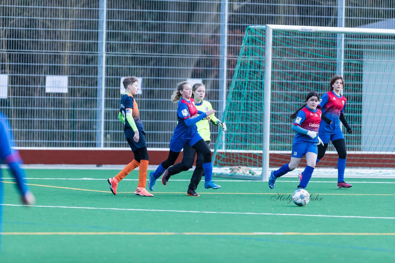 Bild 172 - wCJ VfL Pinneberg - mDJ VfL Pinneberg/Waldenau : Ergebnis: 1:3